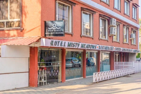 Hotel Misty Meadows